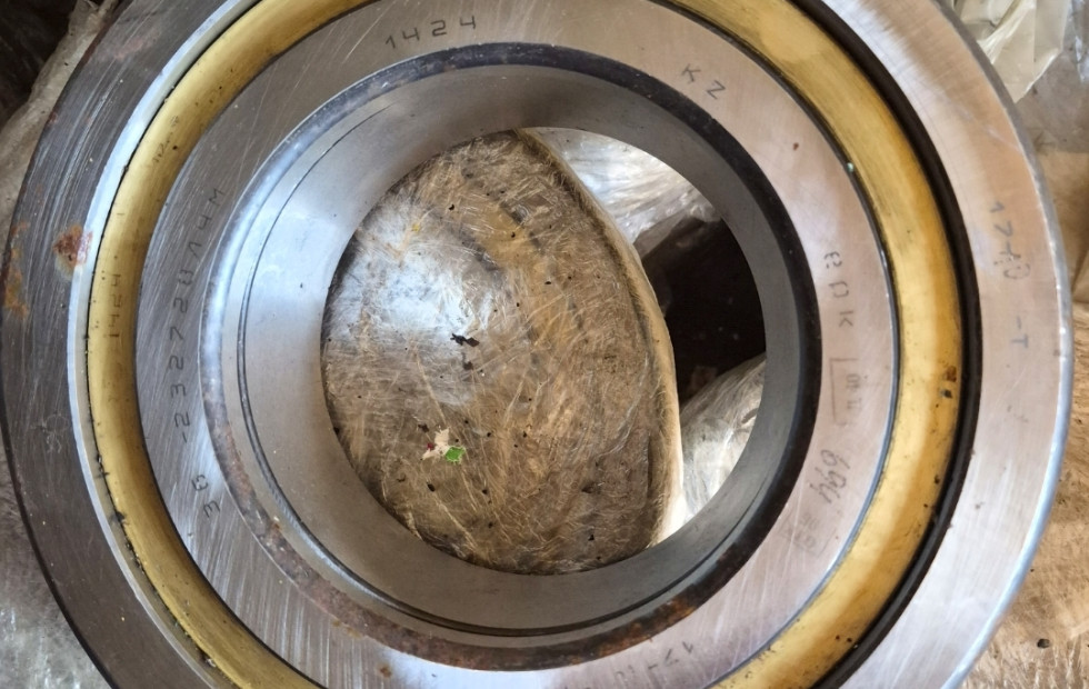 Продам радіальний роликовий підшипник 36-232728Л4М